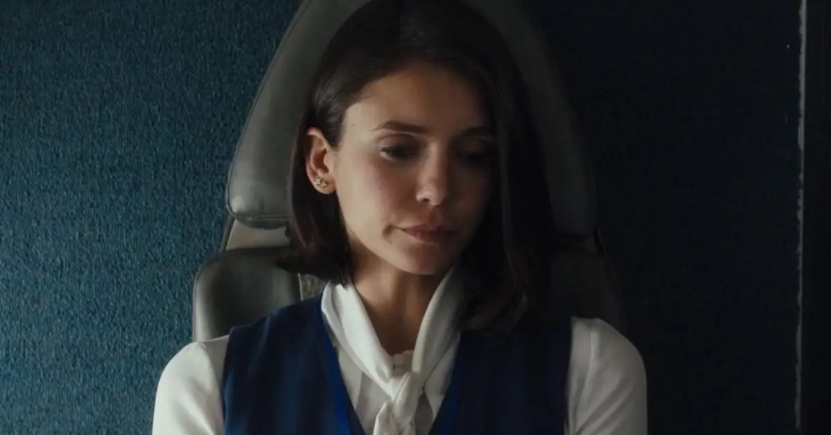 Nina Dobrev interpretant a Izzy a Then Came You