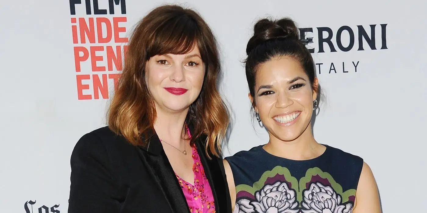 Amber Tamblyn e America Ferrera sul tappeto rosso