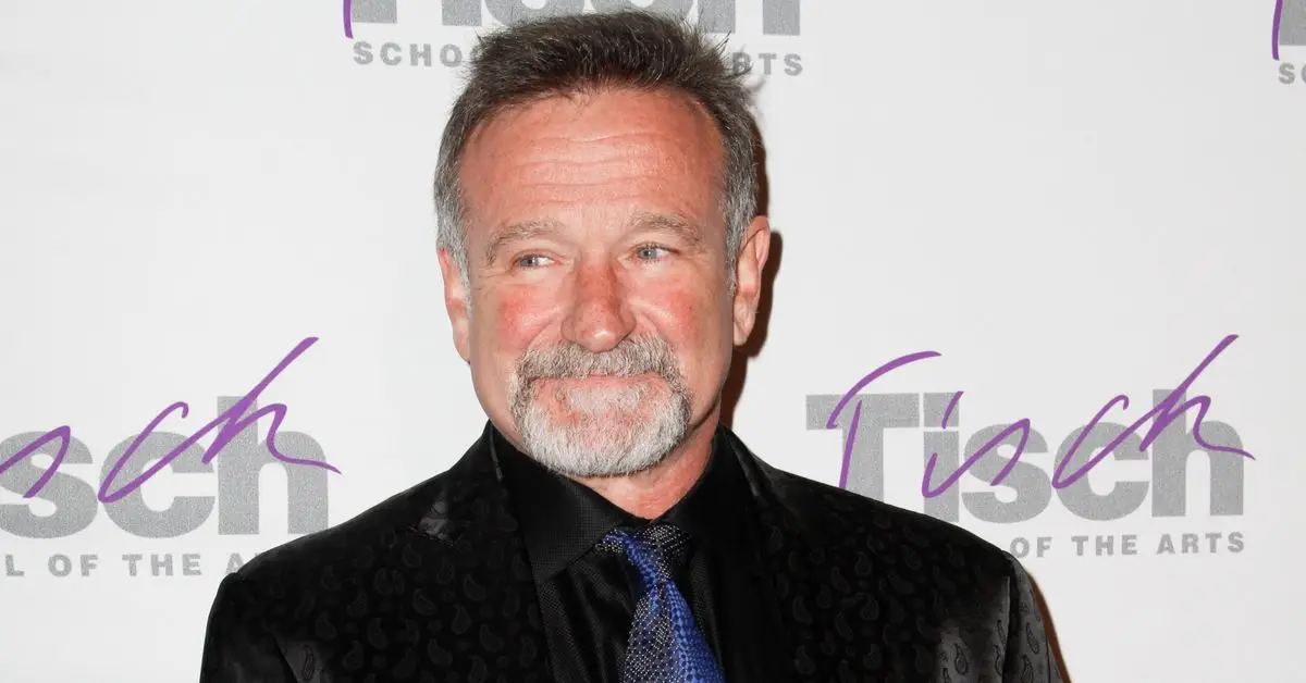 ミセス・ダウトファイアにおけるロビン・ウィリアムの弟と彼の秘密のカメオ出演についての真実