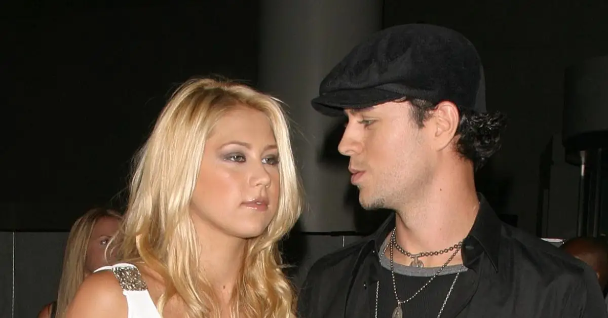 Enrique Iglesias a Anna Kournikova jsou na rande