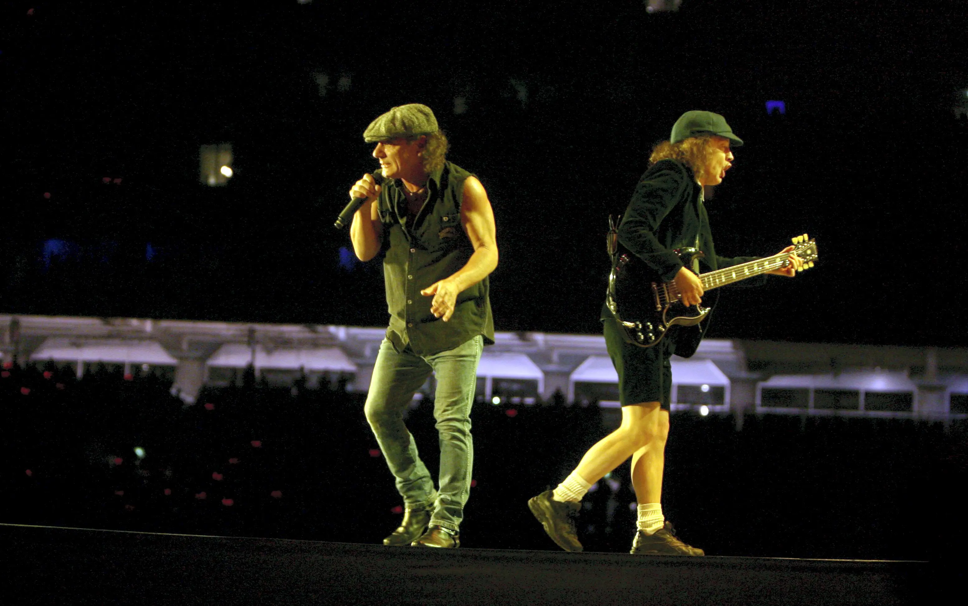 AC/DC