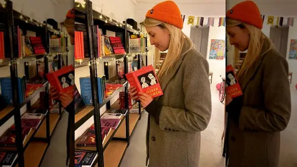 Kirsty Loehr reading her book in bookstore