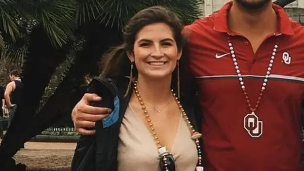 Kaitlin Collins smiling in 2017