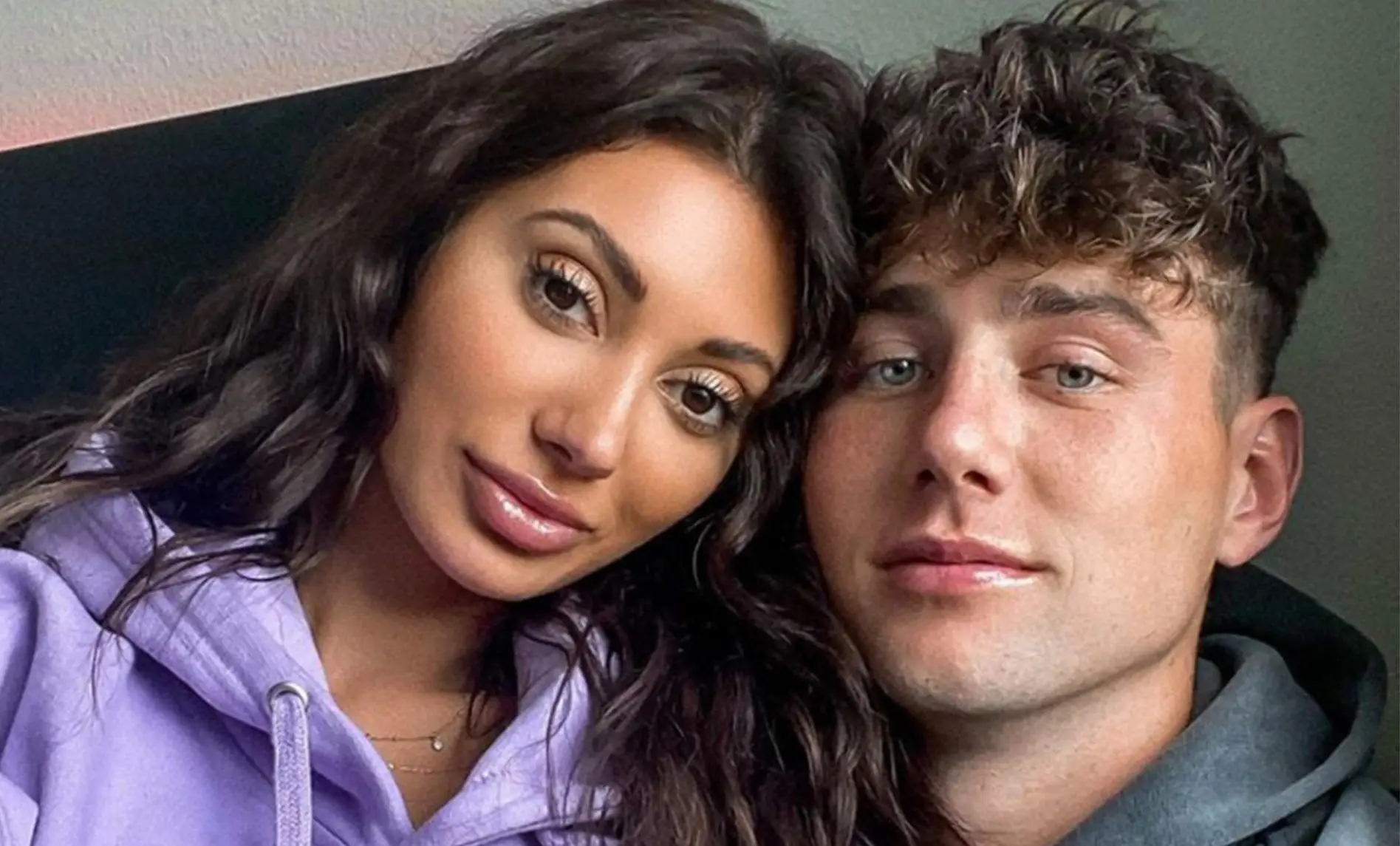 Francesca Farago Harry Jowsey Split