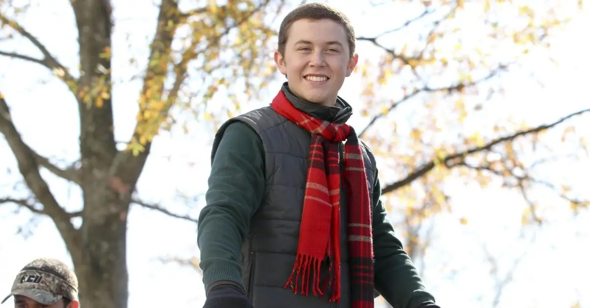 スコッティ・マクリーリーのパフォーマンス