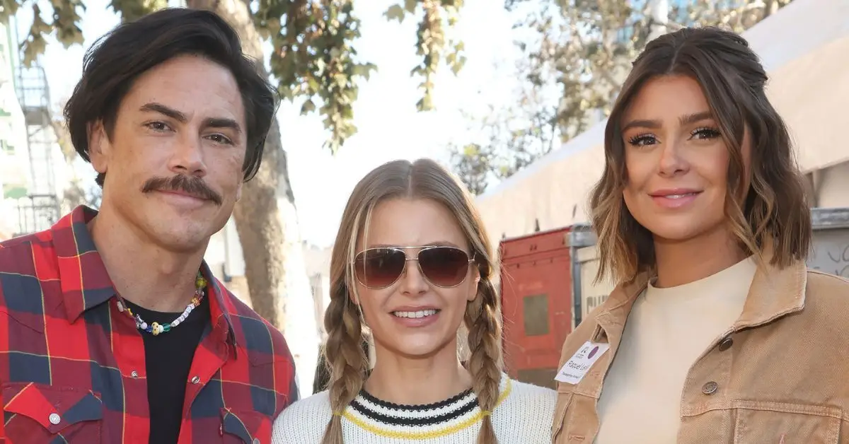 Tom Sandoval, Ariana Madix i Raquel Leviss a la missió de Los Angeles acullen un sopar anual d'acció de gràcies a la comunitat sense allotjament de Los Angeles