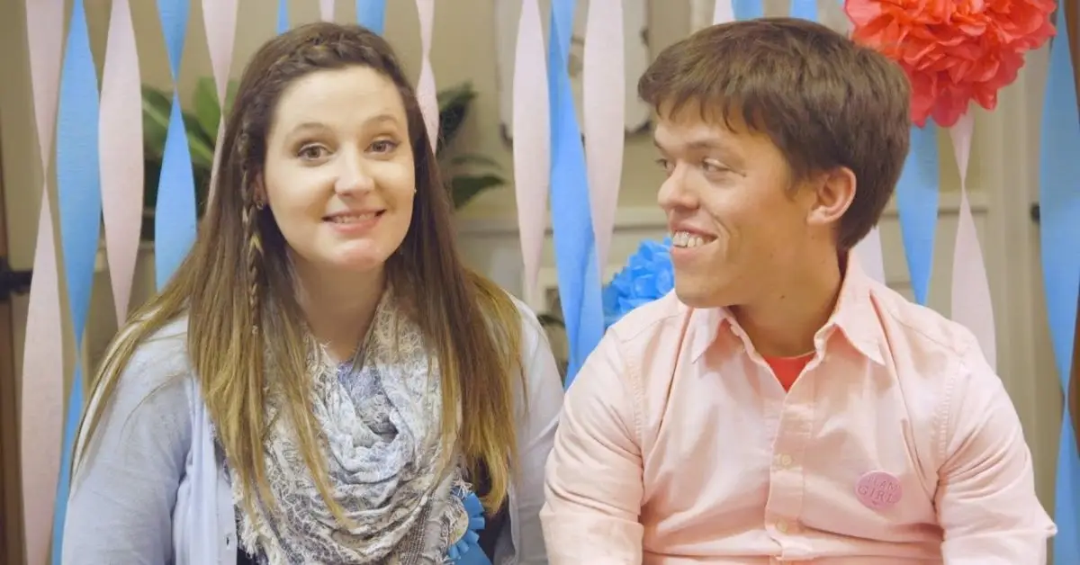 Tori e Zach Roloff sorridono