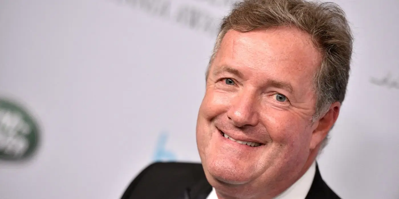 Piers Morgan en la alfombra roja