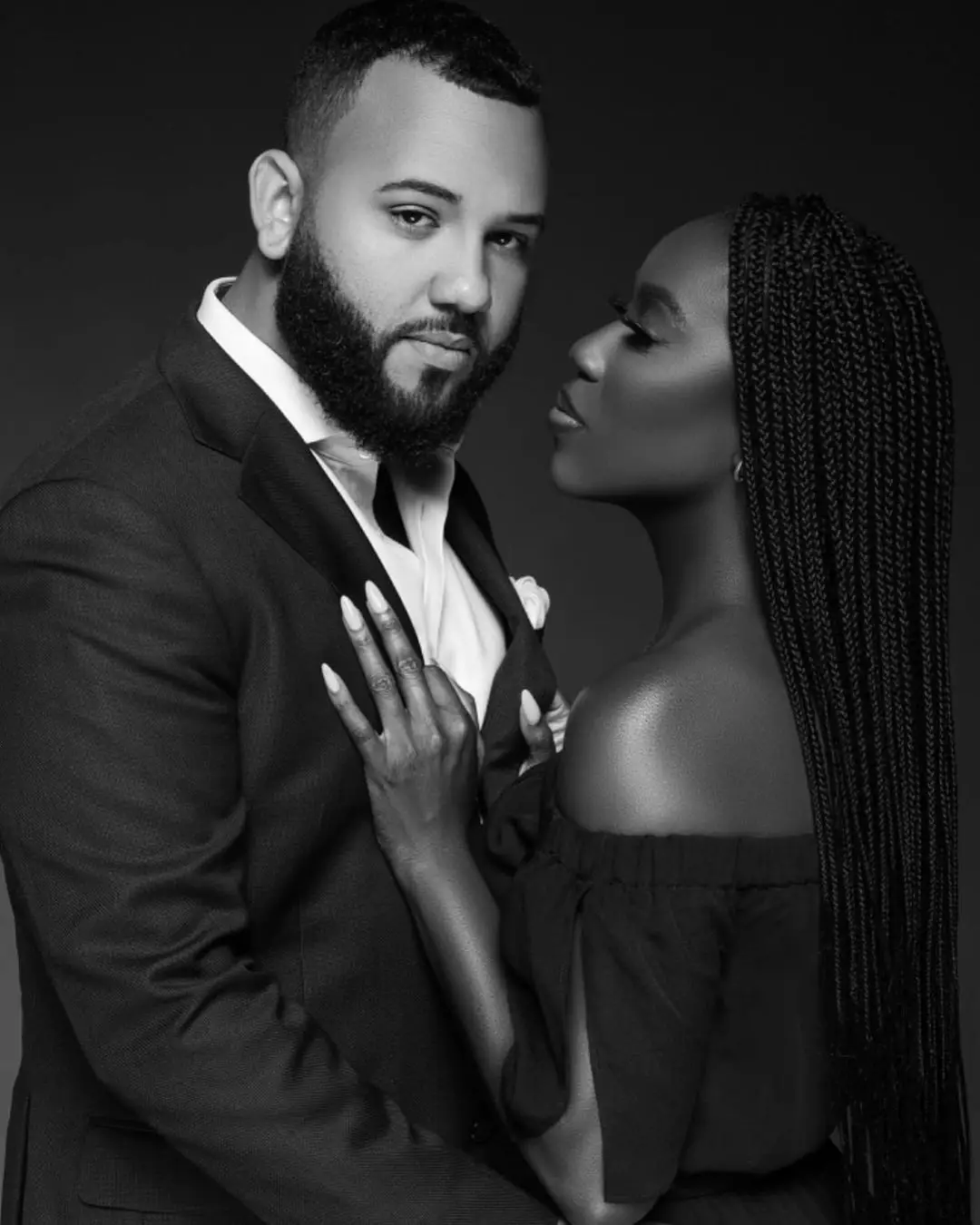 白黒のブリアナとヴィンセント