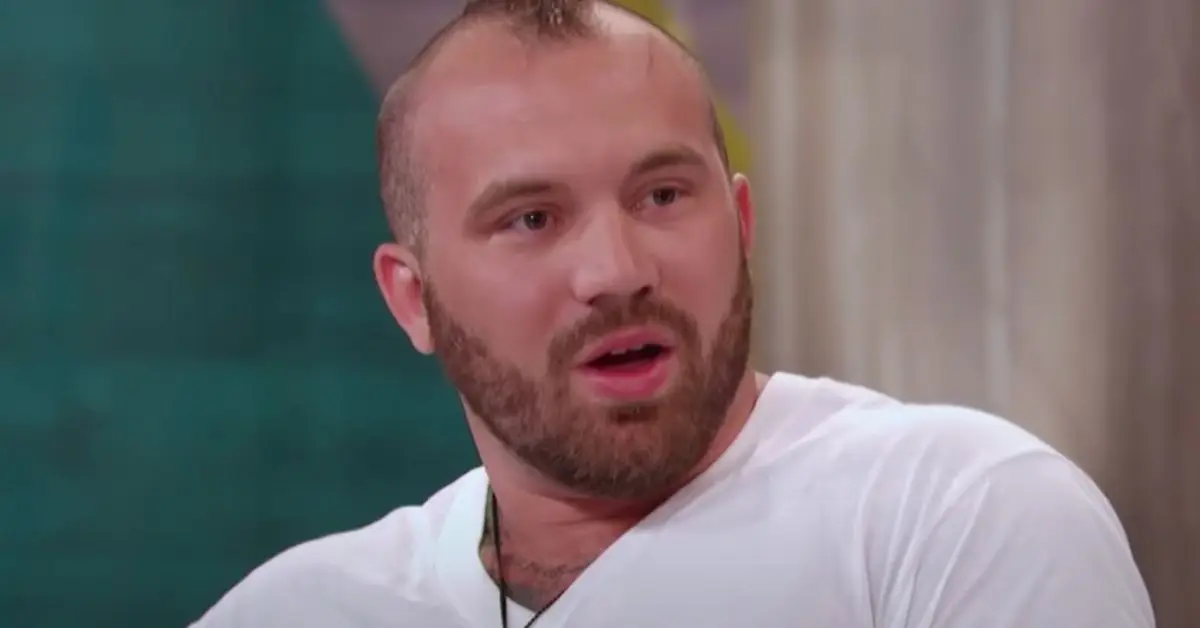 Den brutala sanningen om Aubree Skye Lind DeBoers förhållande till sin tonårsmamma 2-stjärniga pappa Adam Lind