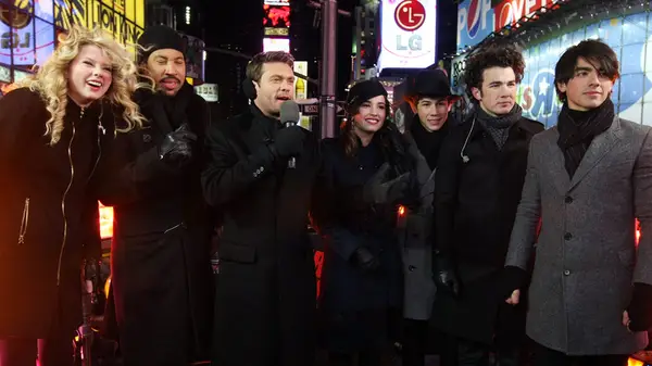 Taylor Swift with Joe Jonas