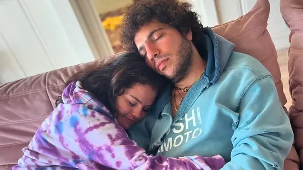 Selena Gomez hugging Benny Blanco