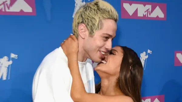 Pete Davidson and Ariana Grande on the red carpet