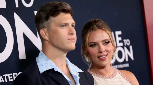 Colin Jost and Scarlett Johansson on the red carpet