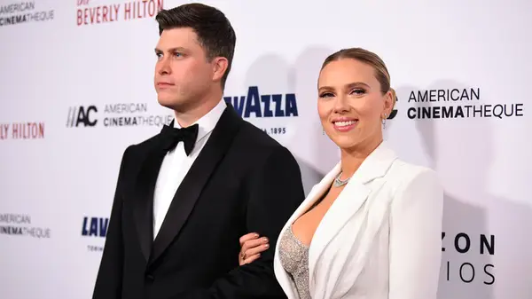 Colin Jost and Scarlett Johansson on the red carpet
