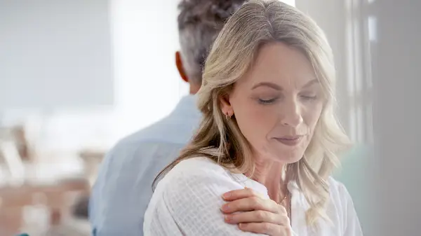 Couple stonewalling each other