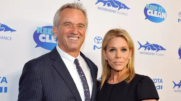 Cheryl Hines and Robert F. Kennedy Jr. on the red carpet