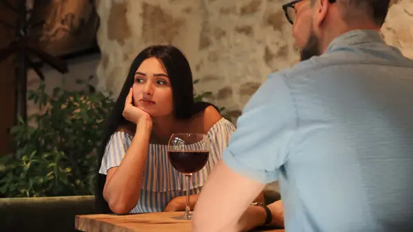 Tiktoks trending 'fødselsordre -teori' kunne ændre den måde, du daterer på