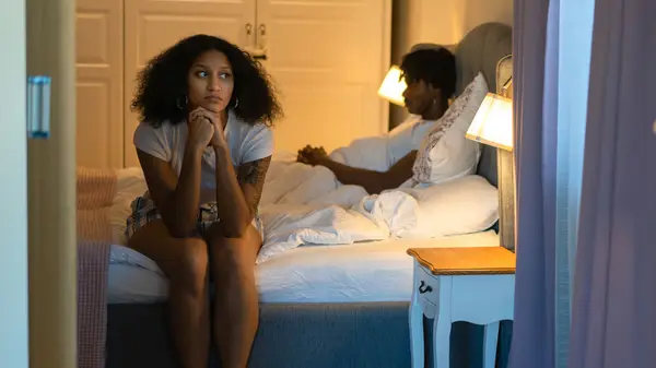 Signes que vous êtes dans une relation juste pour éviter d'être seul