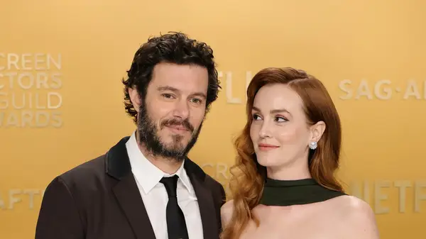 Leighton Meester and Adam Brody at the Screen Actors Guild Awards