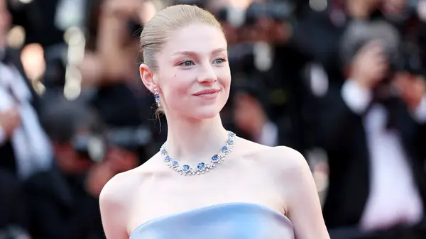 다음 단계로 활동을 한 유명인