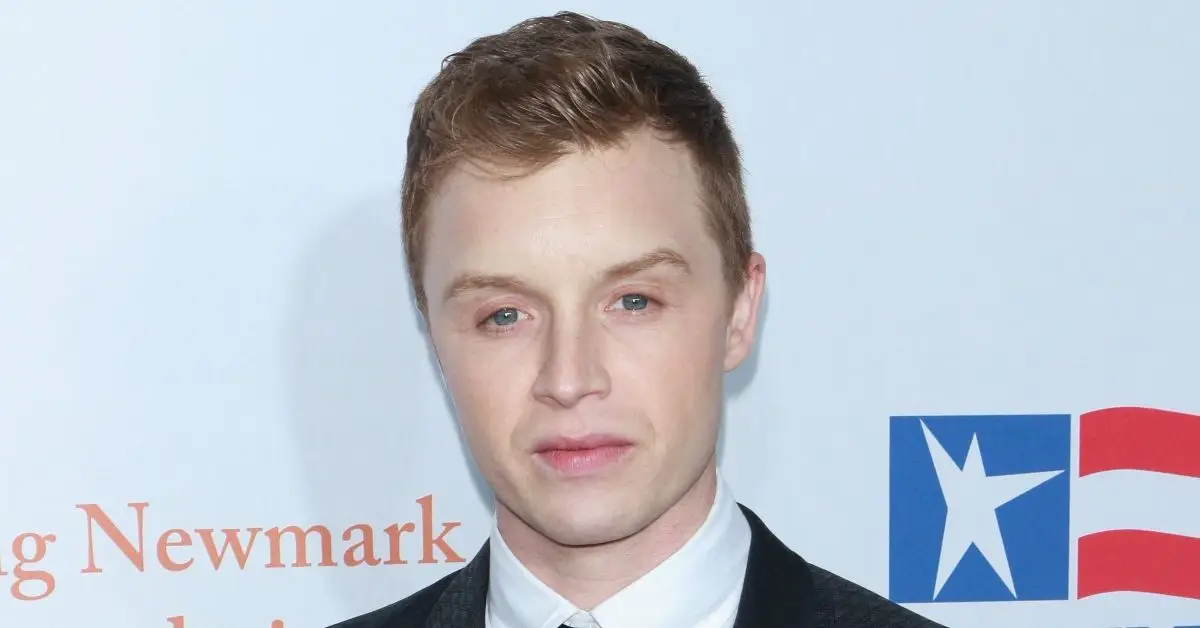 Noel Fisher på den røde løber