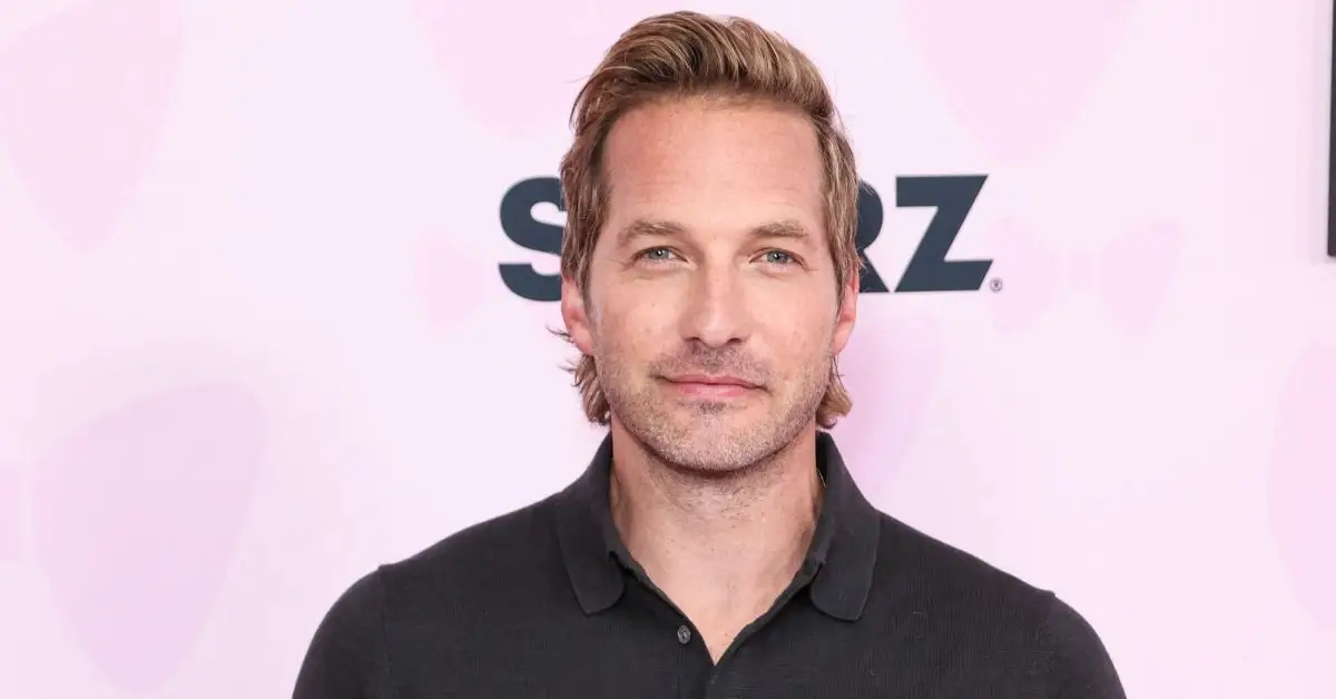 Ryan Hansen na červeném koberci