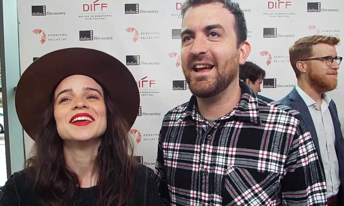 רנה פליס סמית' כריס גבריאל