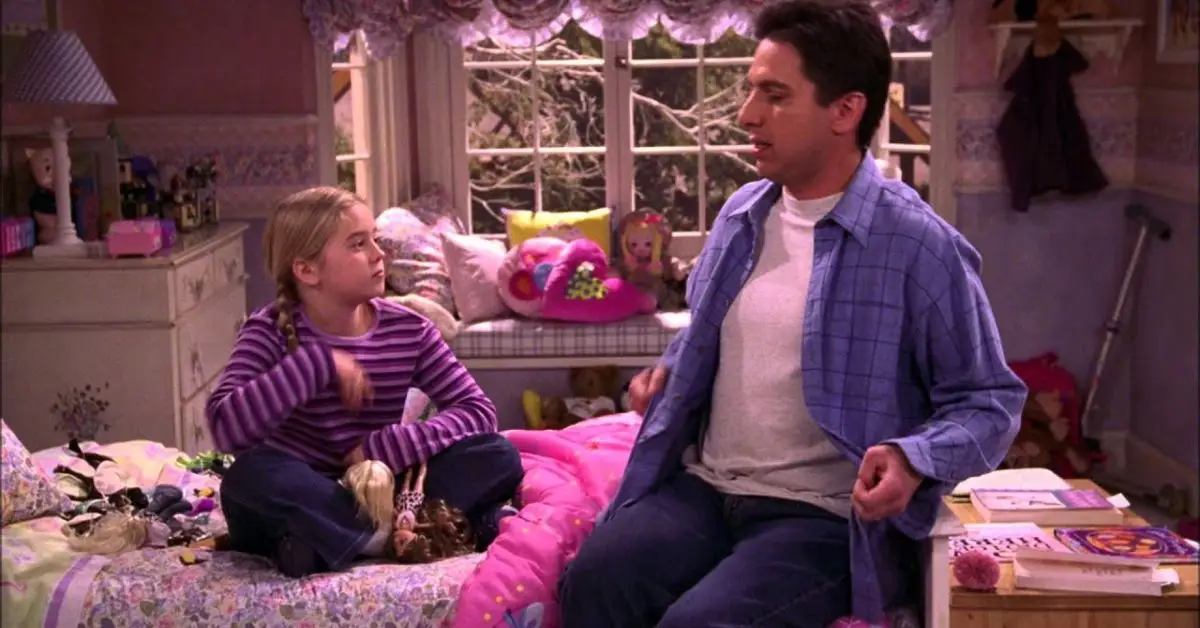 Madylin Sweeten et Ray Ramano sur Tout le monde aime Raymond