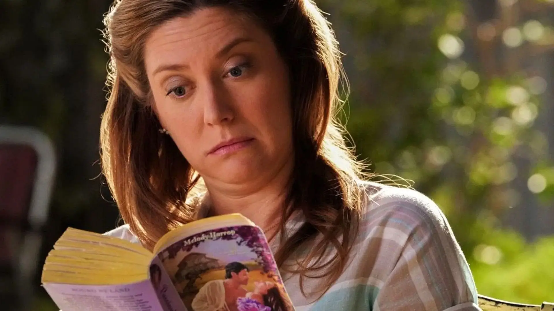 zoe perry som Mary Cooper i säsong 6 Young Sheldon