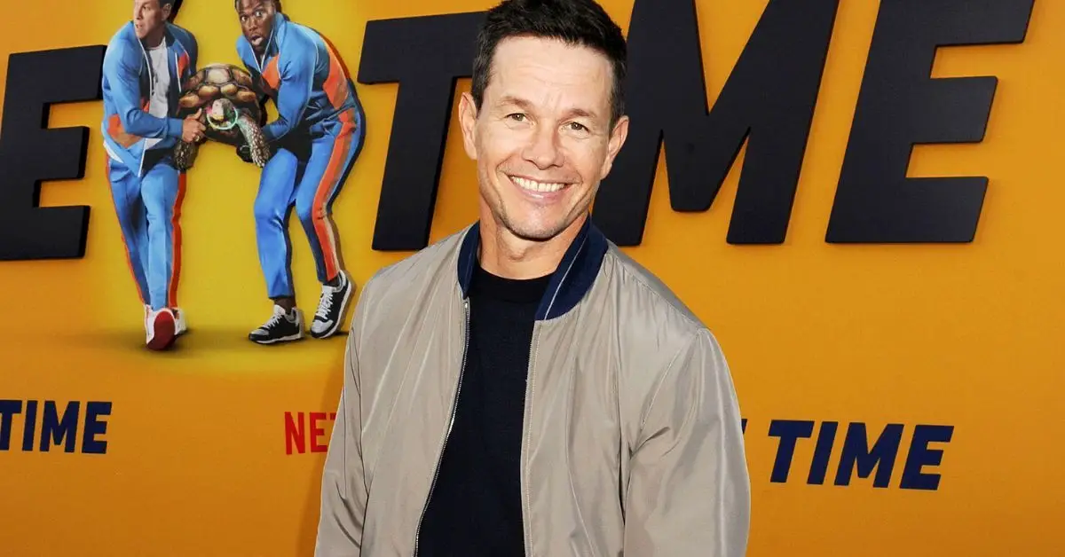 エイドリアン・グレニアーがレッドカーペットに登場