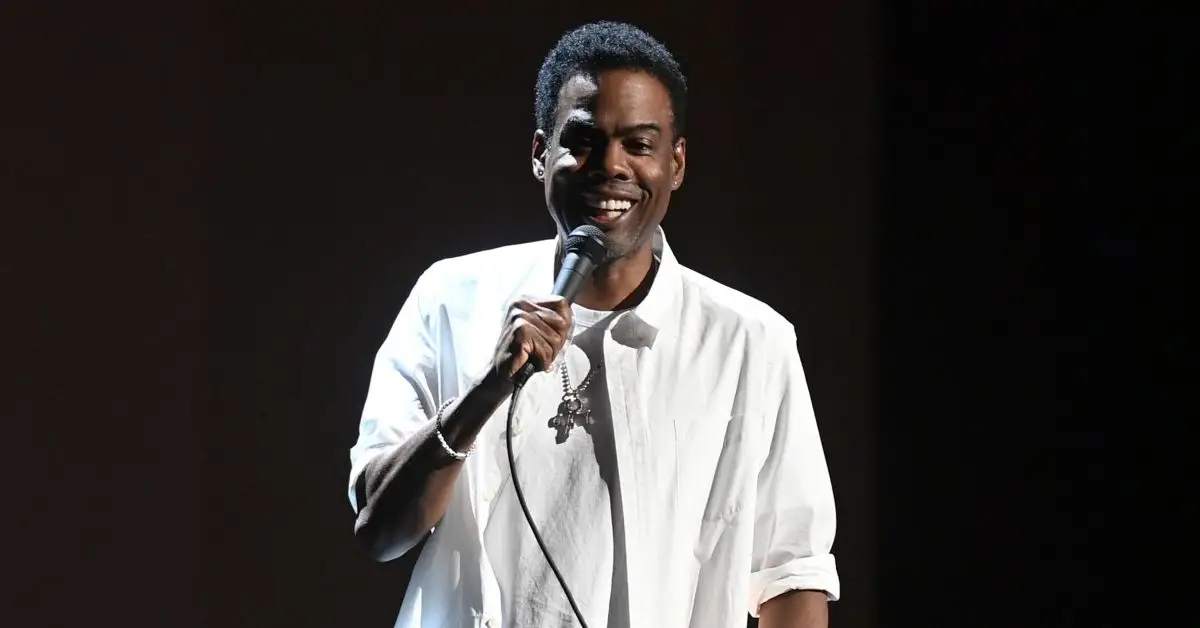 Chris Rock uppträder på scenen