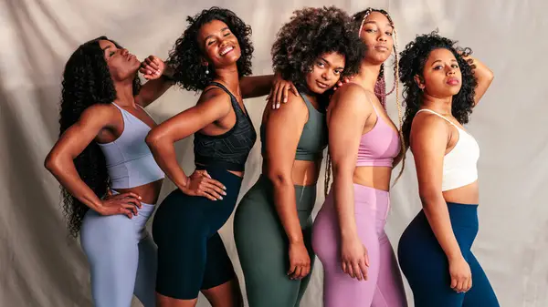 Der Beinbeintrend auf Tiktok beweist, dass der Körperdiskurs den Hai gesprungen hat