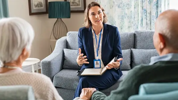 Older couple with therapist