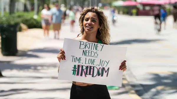 Britney Spears supporter with sign